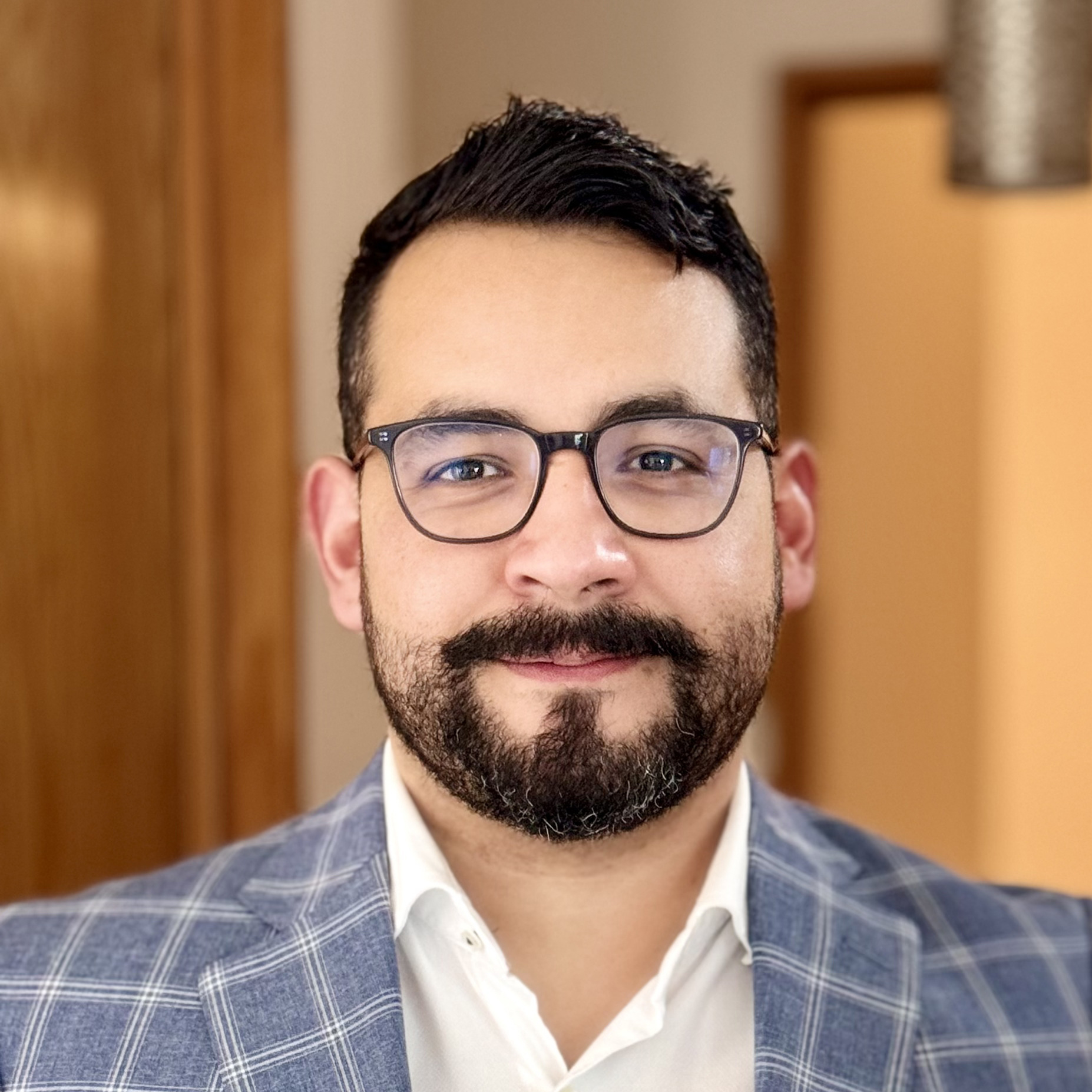 Dr. Ulises Mazariegos